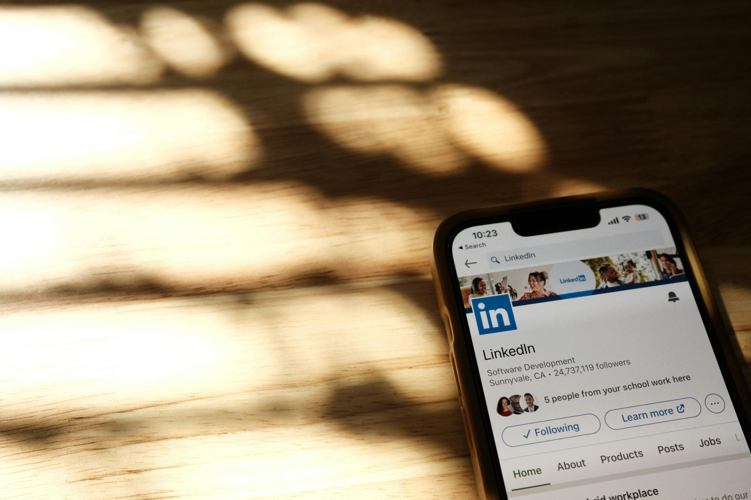 5 Red Flags That You’re Being Impersonated Online